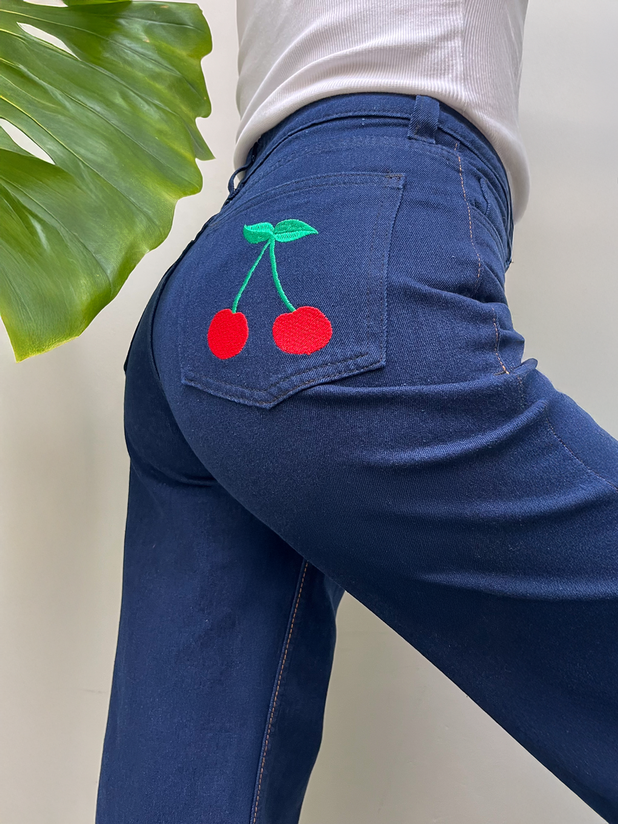Pantalón CHERRY BOMB azul